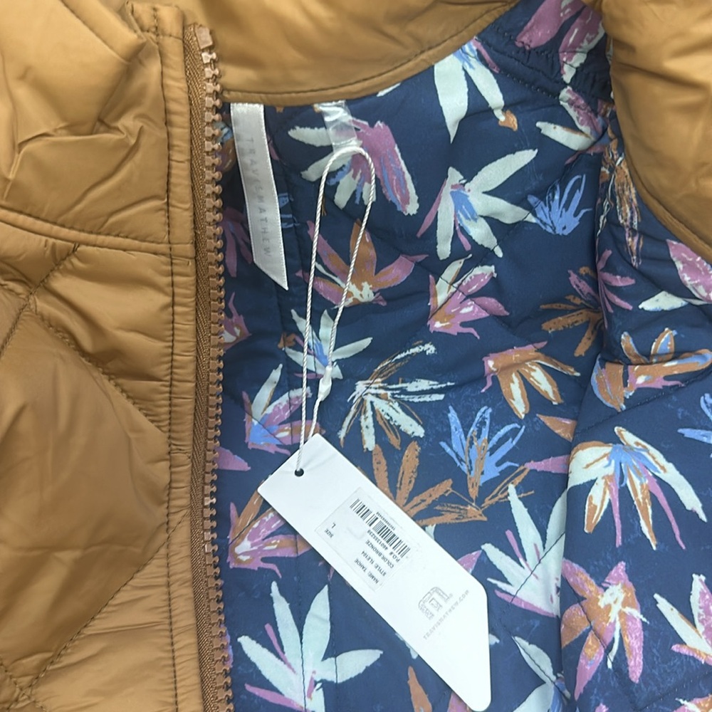 Travis Matthew jacket - Picture 4 of 5